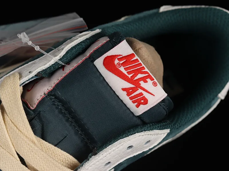 All Categories Air Jordan Jordan Series Basketball Shoes Air Jordan 1 Low Travis Scott x Air Jordan 1 Low AJ1 Joe 1 Overhead Low Basketball Shoes CQ4277-993